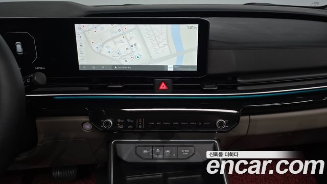 Kia Canival 2025 — photo 19