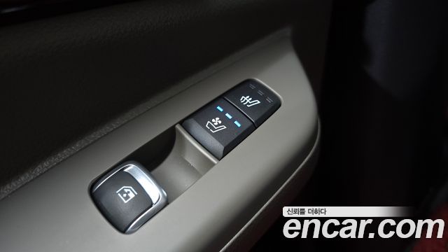 Kia Canival 2025 — photo 22
