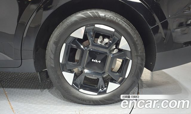 Kia Canival 2025 — photo 7