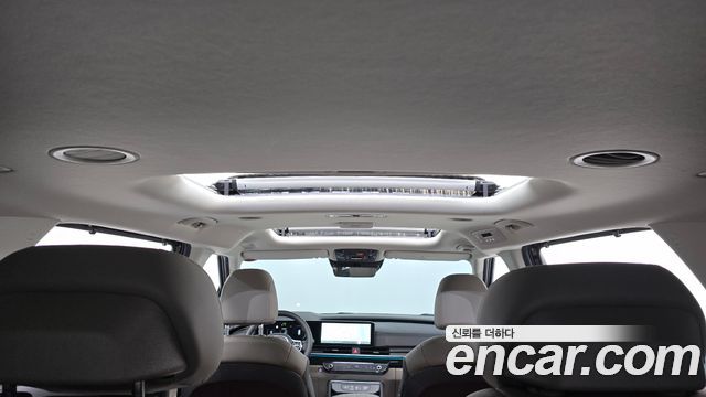 Kia Canival 2025 — photo 34