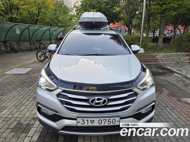 Hyundai Santafe 2016 — photo 1