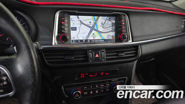Kia K5 2016 — photo 19