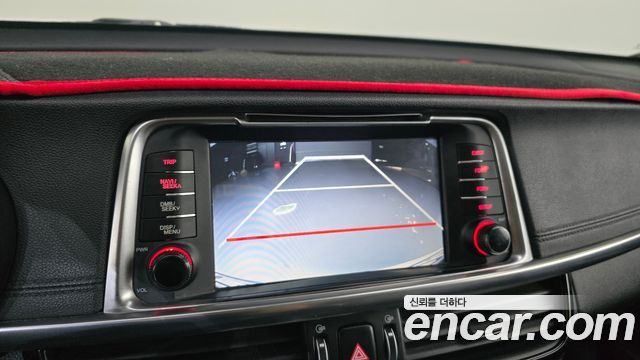 Kia K5 2016 — photo 22