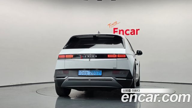 Hyundai Ioniq5 2022 — photo 4