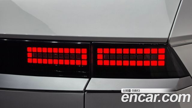 Hyundai Ioniq5 2022 — photo 9