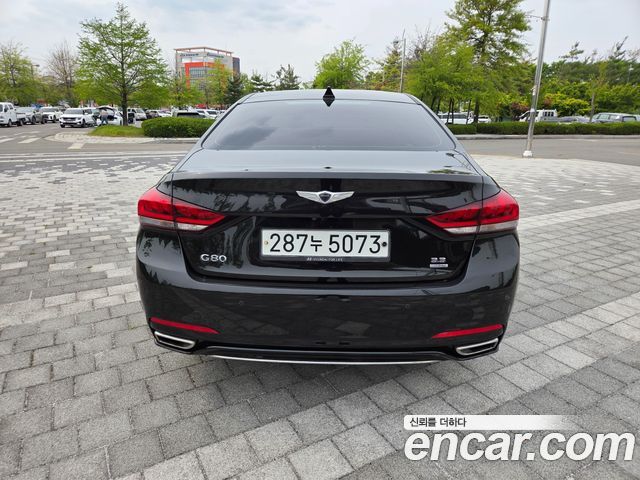 Genesis G80 2018 — photo 5