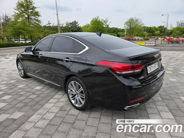 Genesis G80 2018 — photo 6
