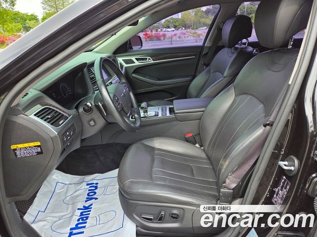 Genesis G80 2018 — photo 9