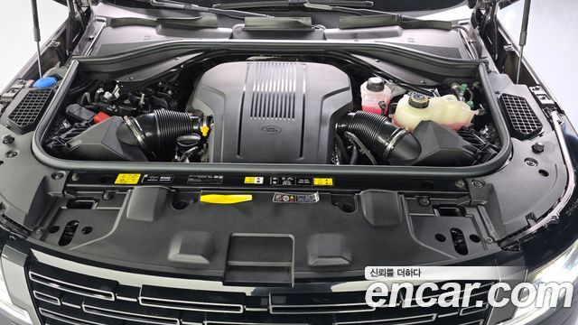 Land Rover Range Rover 2026 — photo 6