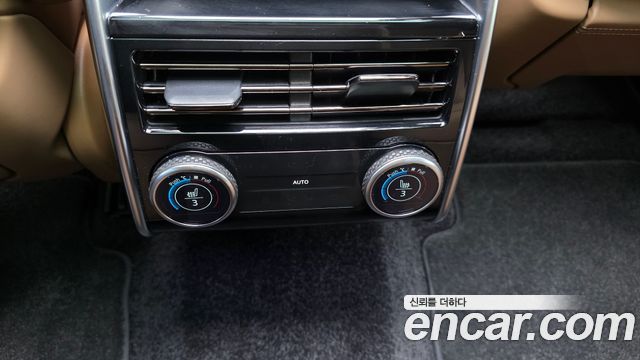 Land Rover Range Rover 2026 — photo 16