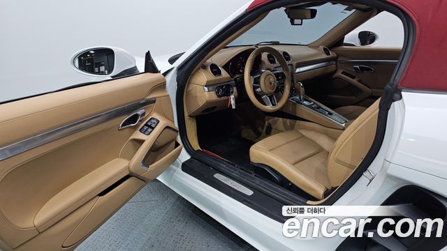 Porsche 718 2017 — photo 10