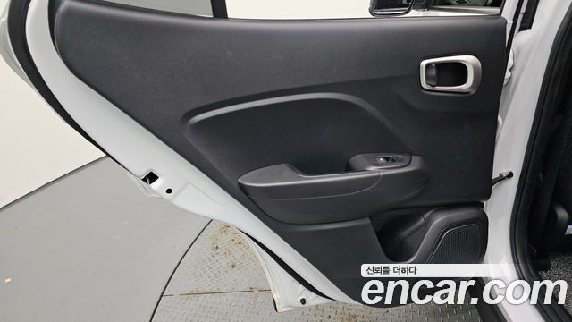 Hyundai Venue 2022 — photo 15