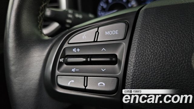 Hyundai Venue 2022 — photo 28