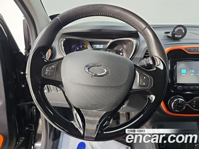 Renault Korea QM3 2014 — photo 9
