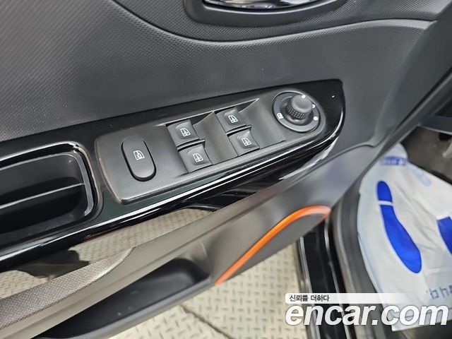 Renault Korea QM3 2014 — photo 13