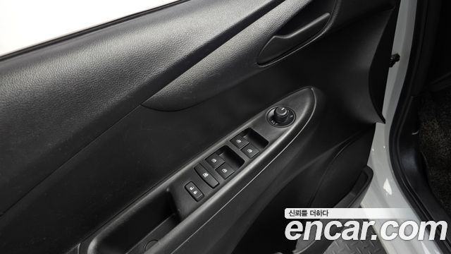 Chevrolet Korea Spark 2017 — photo 23