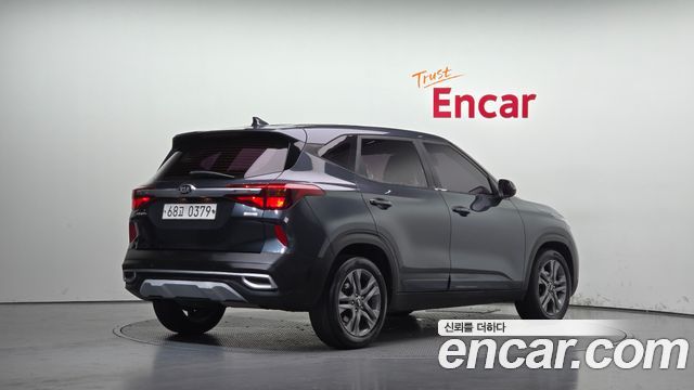 Kia Seltos 2020 — photo 2
