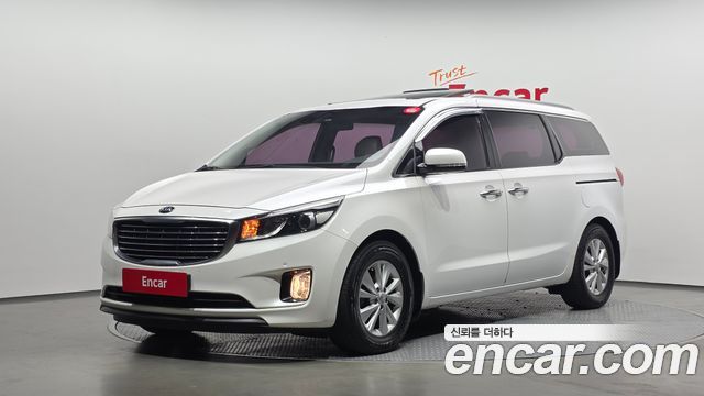 Kia Canival 2016 — photo 1