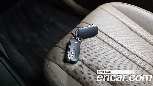 Kia K8 2023 — photo 27