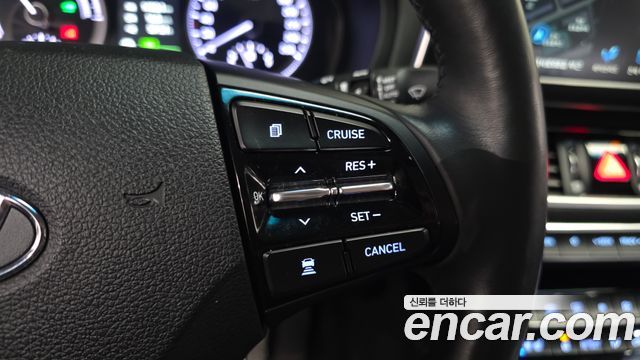 Hyundai Grandeur 2019 — photo 22