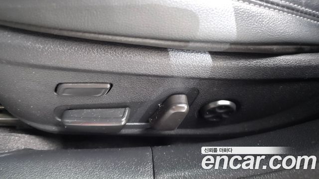 Hyundai Grandeur 2019 — photo 31