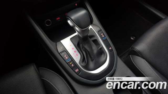 Kia K3 2022 — photo 9