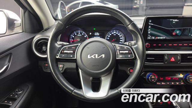 Kia K3 2022 — photo 13