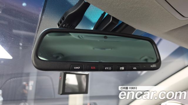 Kia K3 2022 — photo 20