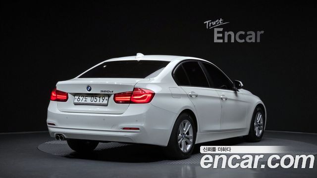 BMW 3-Series 2016 — photo 2