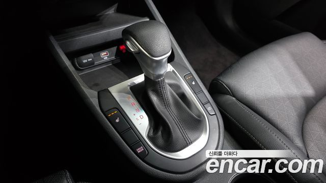 Kia K3 2022 — photo 12