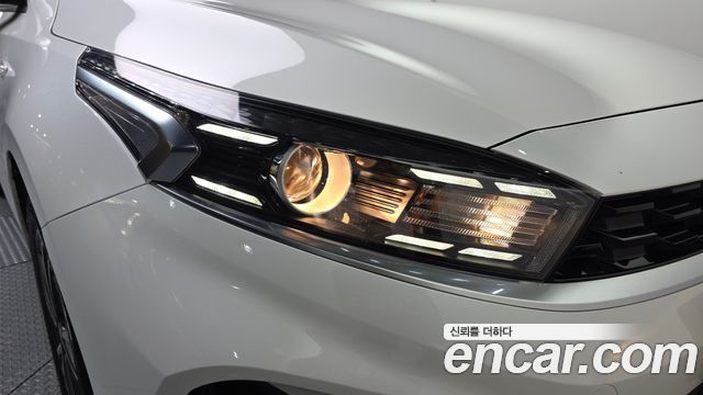 Kia K3 2022 — photo 8