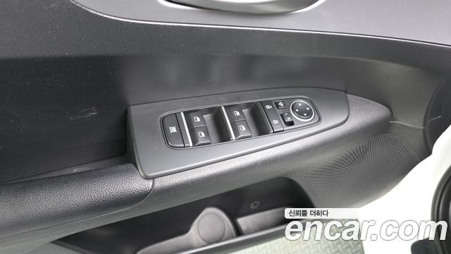 Kia K3 2022 — photo 30