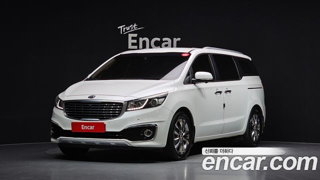 Kia Canival 2016 — photo 1