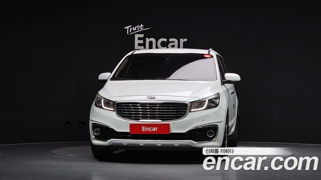 Kia Canival 2016 — photo 3