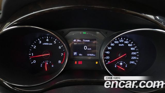 Kia Canival 2020 — photo 11