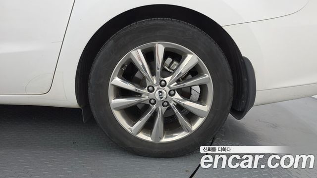 Kia Canival 2020 — photo 7