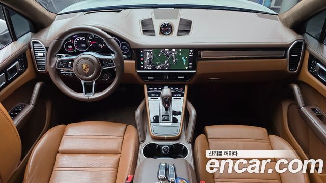 Porsche Cayenne 2023 — photo 10