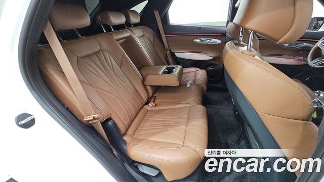 Genesis GV70 2025 — photo 17