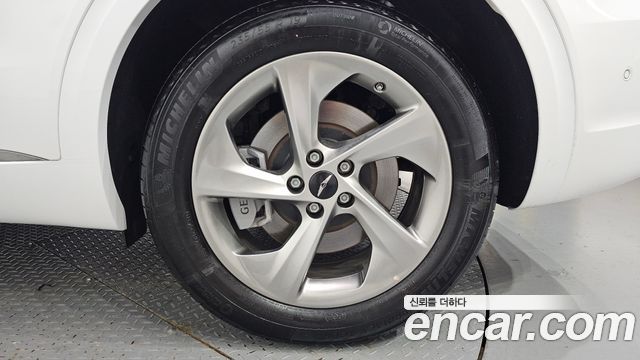 Genesis GV70 2025 — photo 7