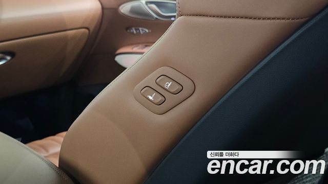 Genesis GV70 2025 — photo 37