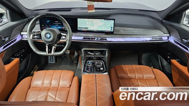 BMW i7 2024 — photo 10