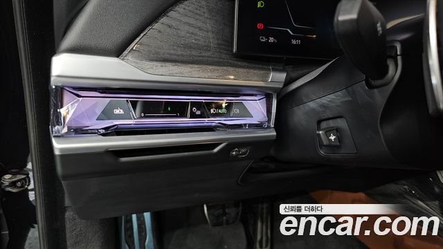 BMW i7 2024 — photo 23