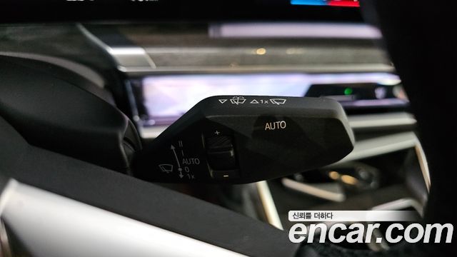 BMW i7 2024 — photo 30