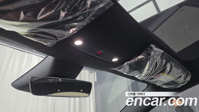 Tesla Model Y 2026 — photo 19