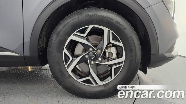 Kia Sportage 2023 — photo 7