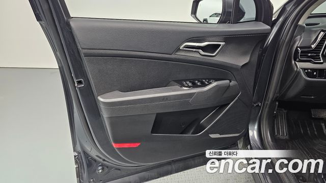 Kia Sportage 2023 — photo 14