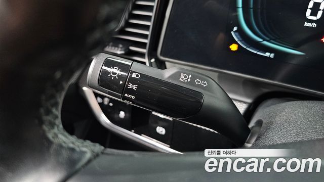 Kia Sportage 2023 — photo 29