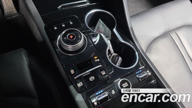 Kia K5 2023 — photo 12