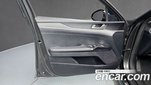 Kia K5 2023 — photo 14