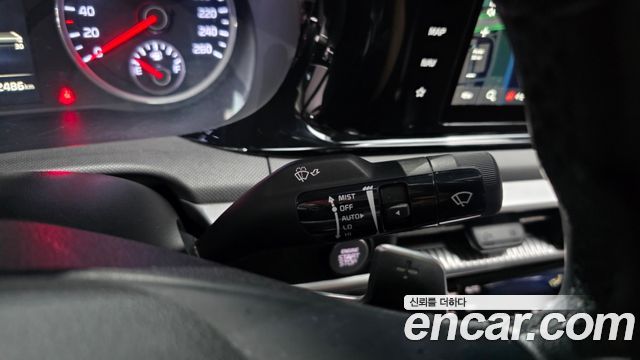 Kia K5 2023 — photo 30